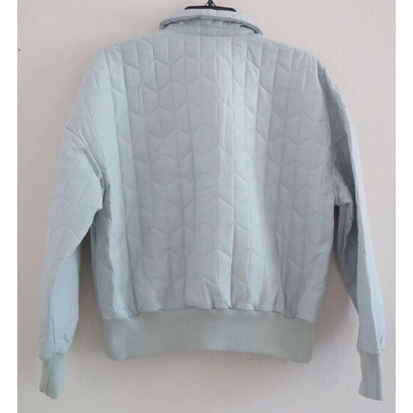 Nike DD5120 013 Women's Sz M Gray Haze Essentials Quilted Woven Jacket $110 - Picture 2 of 7